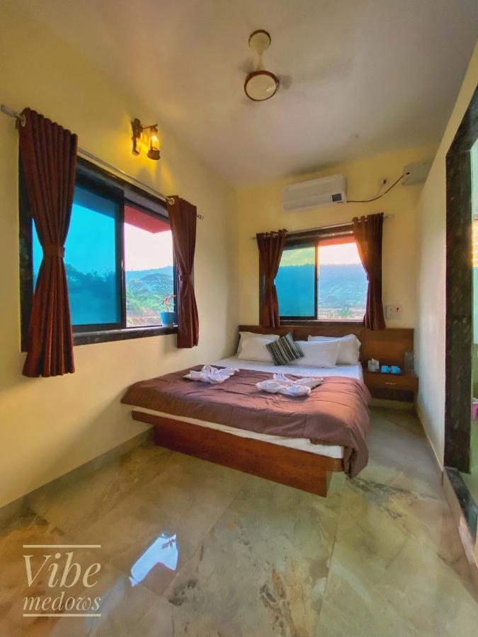 Vibe Meadows Villa With Private Swimming Pool Near Kashid Beach Екстер'єр фото